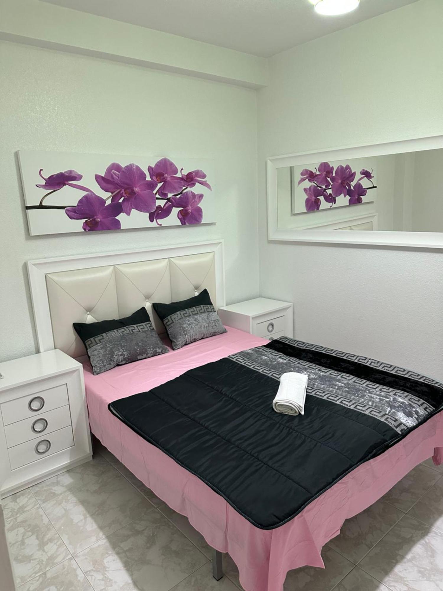 Apartament Luxor Apartman Linares  Kültér fotó